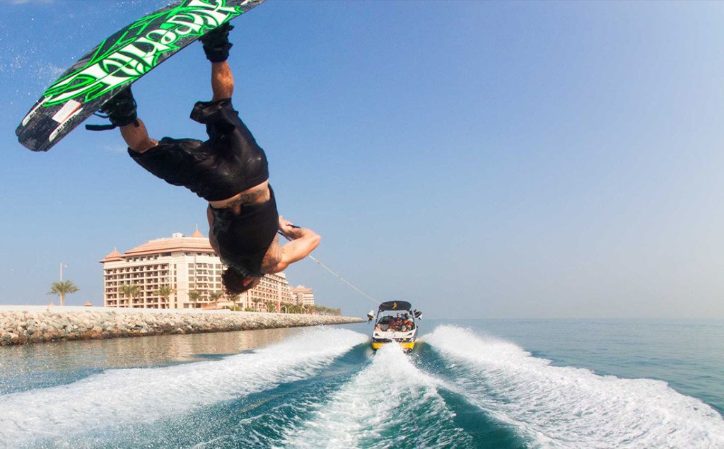 wakeboarding in dubai