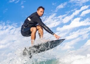 Wakesurfing